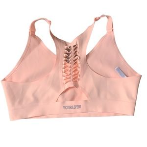 Victoria’s Secret sport xl sports bra like new condition!